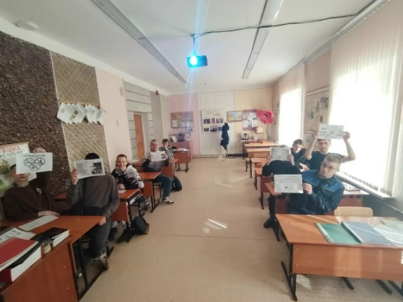 У нас в Центре прошли классные часы о вреде алкоголя для подростков!