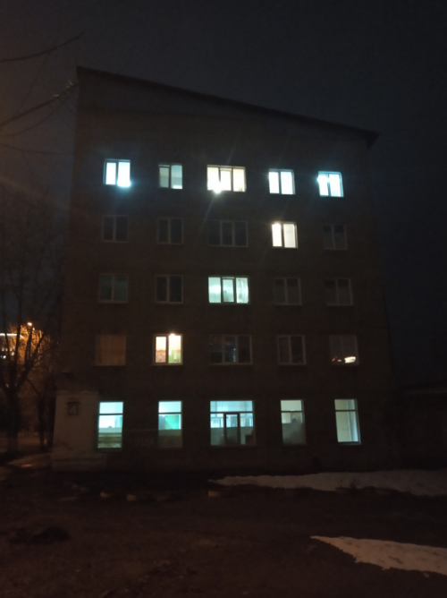 #СвоихНеБросаем