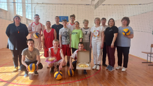 Дружеская встреча по волейболу