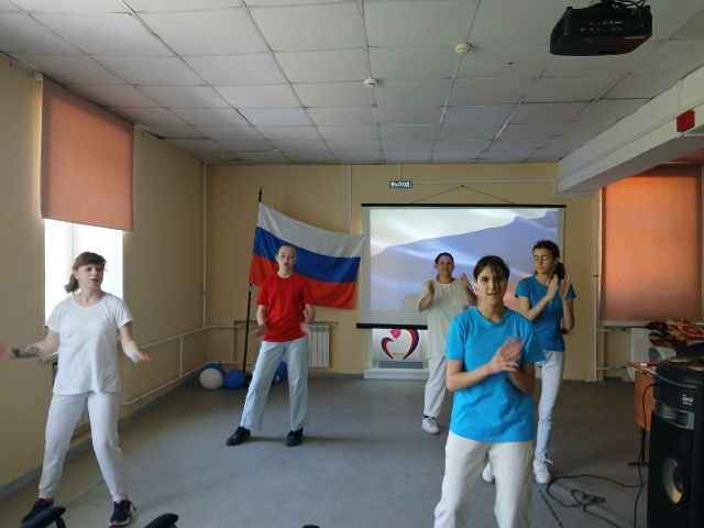 562Jsi0iJC16_GelobKR6XAgGGkSJ9kWDIzlWNkuxma5nyndkqy2ZixfoxD0dj1dJycR6Jjyk23xv7bErDenFPV9.jpg